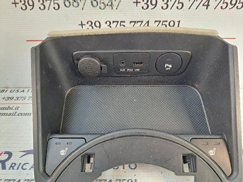 Presa AUX/USB KIA Sportage Serie (10>16)