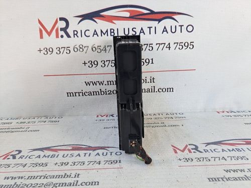 Presa AUX/USB VOLKSWAGEN Eos Serie (1F7) (06>10)