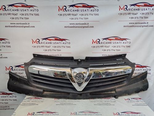 Griglia Anteriore OPEL Vivaro Serie  (A) (06>14)