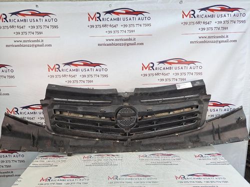 Griglia Anteriore OPEL Vivaro Serie  (A) (06>14)