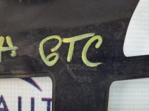 Griglia Anteriore OPEL Astra J GTC (11>15)
