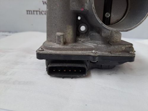 Corpo Farfallato TOYOTA Yaris Serie (14>16)