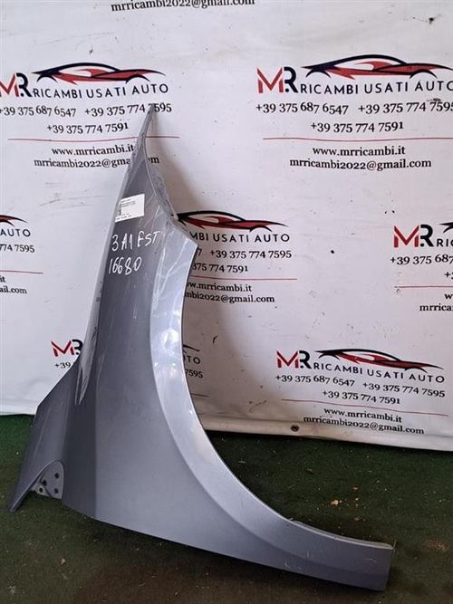 Parafango Anteriore Destro RENAULT Megane III (08>16)