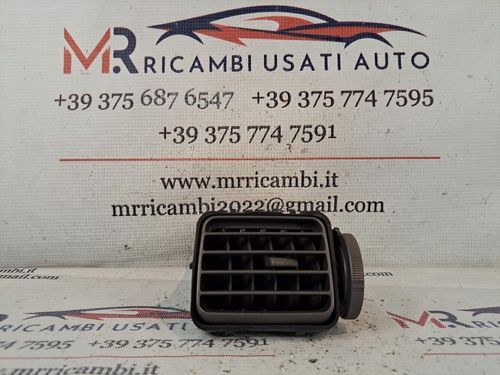 Bocchetta aria cruscotto DX SUBARU Impreza 3° Serie