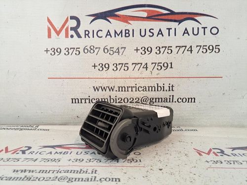 Bocchetta aria cruscotto DX SUBARU Impreza 3° Serie