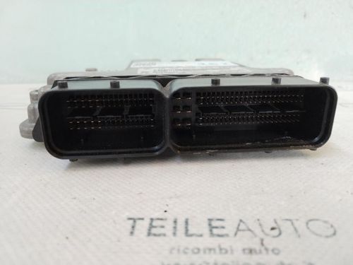 Centralina ECU OPEL Insignia Berlina