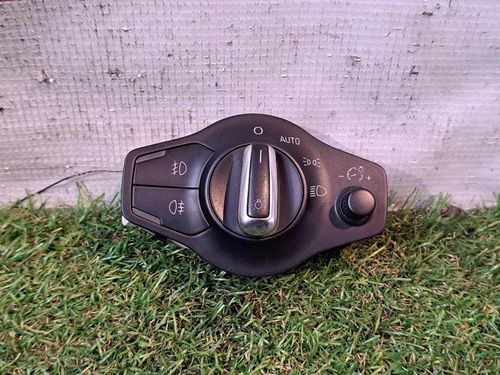 Centralina luci AUDI A5 Berlina Serie (8T3) (07>)