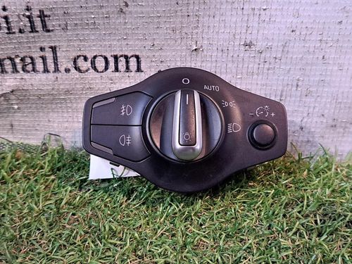 Centralina luci AUDI A5 Berlina Serie (8T3) (07>)