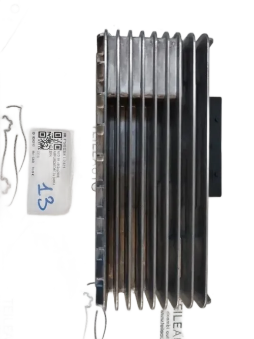 Amplificatore autoradio AUDI A4 Avant (8K5) (08>15)