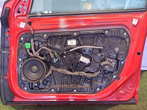 Portiera anteriore Destra VOLVO V40 Serie (16>)