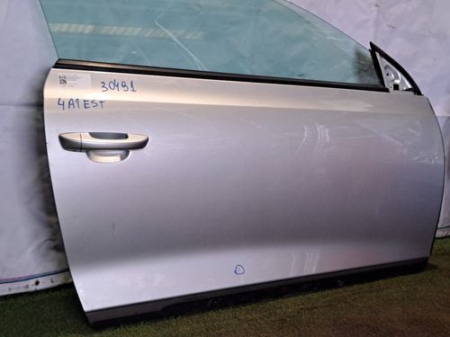 Portiera anteriore Destra VOLKSWAGEN Scirocco Serie (137) (08>14)