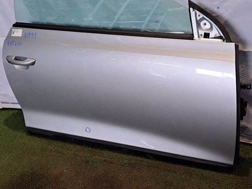 Portiera anteriore Destra VOLKSWAGEN Scirocco Serie (137) (08>14)