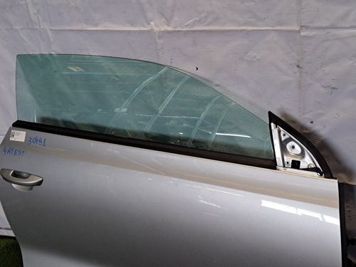 Portiera anteriore Destra VOLKSWAGEN Scirocco Serie (137) (08>14)