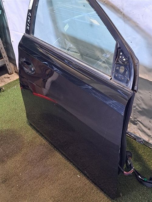 Portiera anteriore Destra TOYOTA Auris Serie (E180) (12>18)