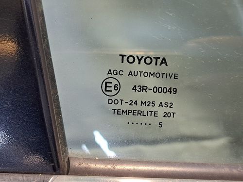 Portiera anteriore Destra TOYOTA Auris Serie (E180) (12>18)