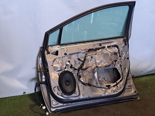 Portiera anteriore Destra TOYOTA Avensis Berlina 3° Serie