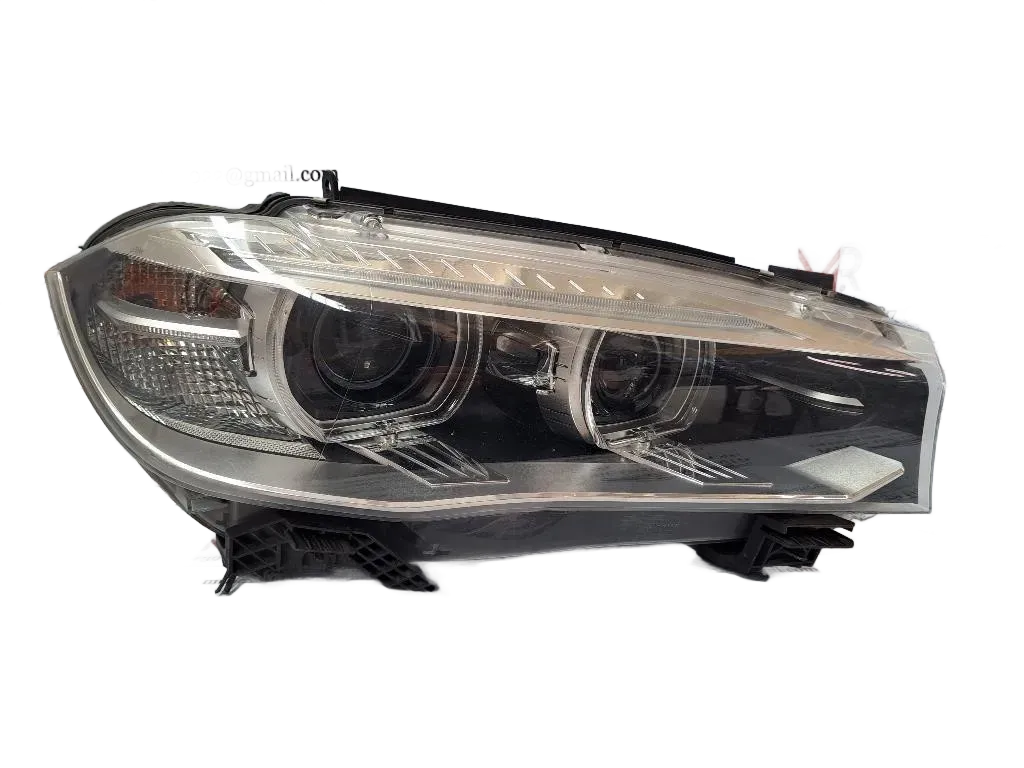 Faro anteriore DX allo Xeno BMW X6 F16 2° Serie
