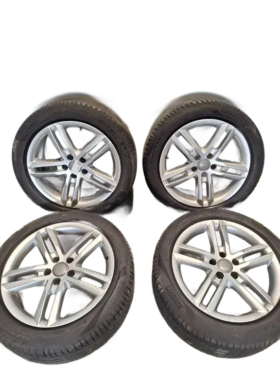 Cerchi completi di gomme (Gomme in omaggio) AUDI A6 Berlina Serie C7 (4GC) (11>)