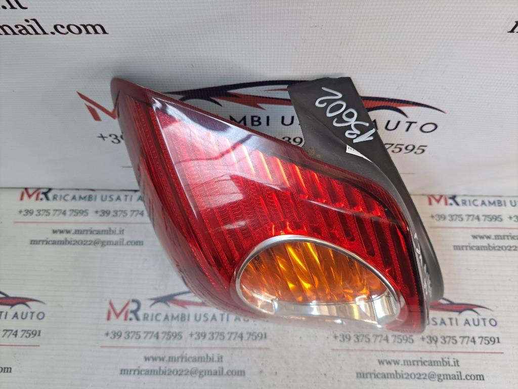 Stop fanale Posteriore Sinistro TOYOTA Avensis Berlina 2° Serie
