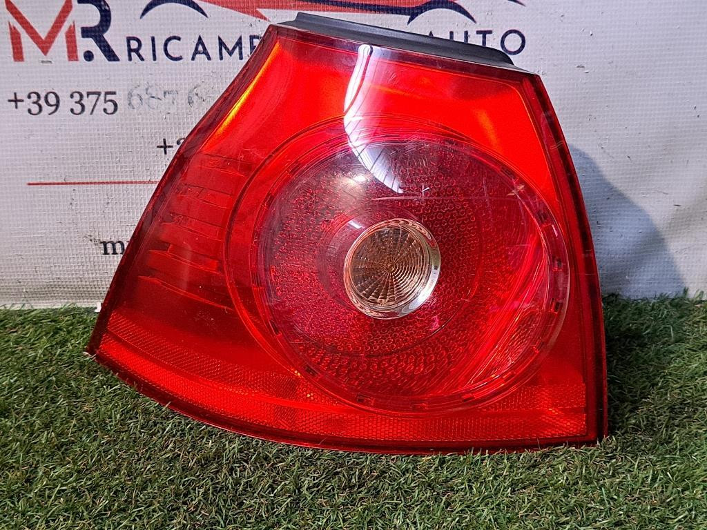 Stop fanale Posteriore Sinistro VOLKSWAGEN Golf 5 Berlina (03>08)