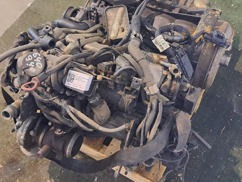 Motore semi completo MERCEDES Classe B W245 1° Serie