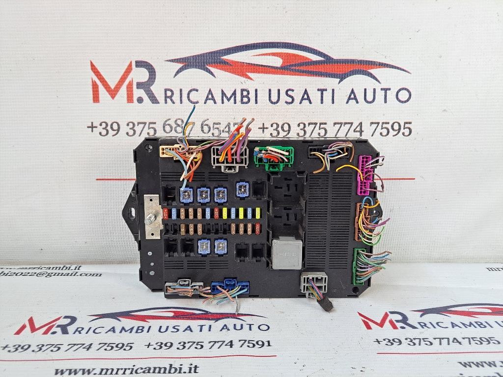 box contenitore porta fusibili JAGUAR XF Serie (08>11)