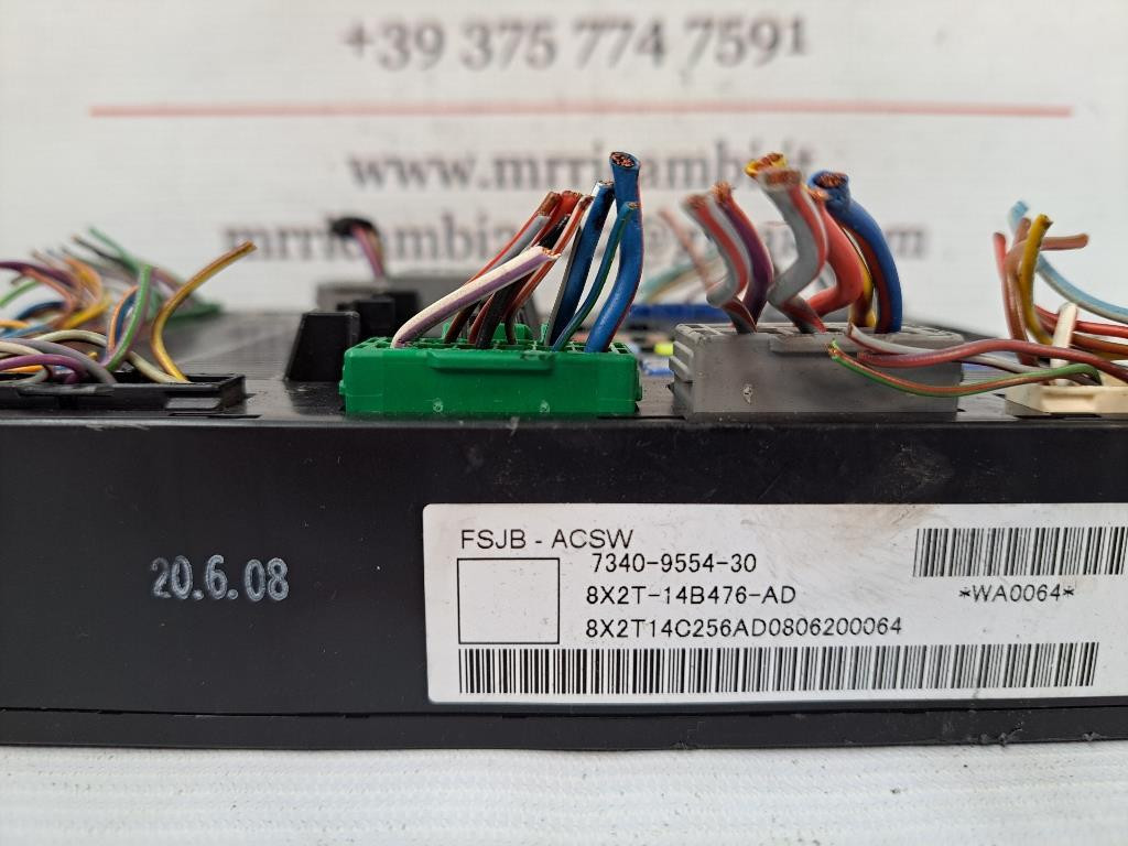 box contenitore porta fusibili JAGUAR XF Serie (08>11)