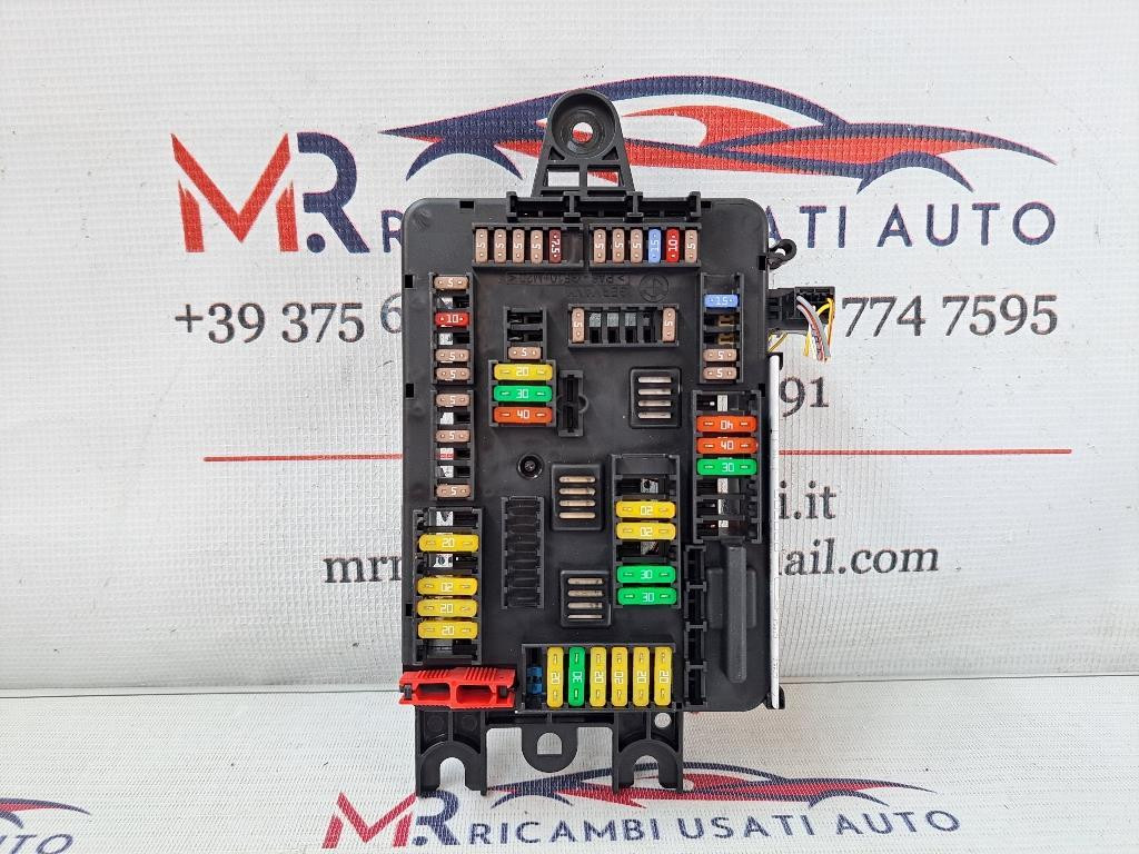 box contenitore porta fusibili BMW Serie 1 F20 (11>19)