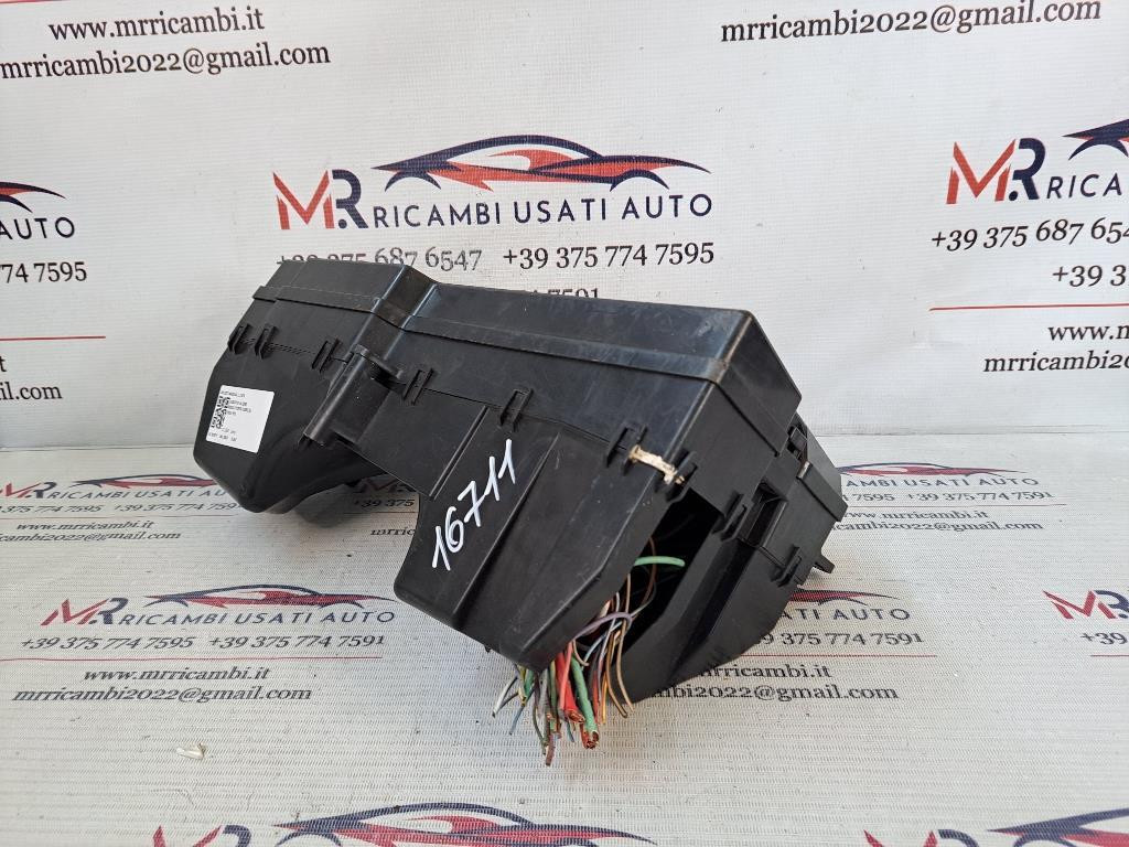 box contenitore porta fusibili JAGUAR XF Serie (08>11)