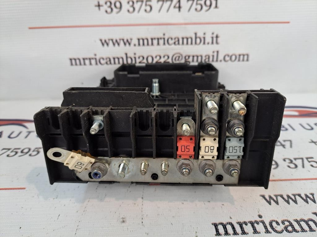 box contenitore porta fusibili VOLKSWAGEN Golf 5 Berlina (03>08)