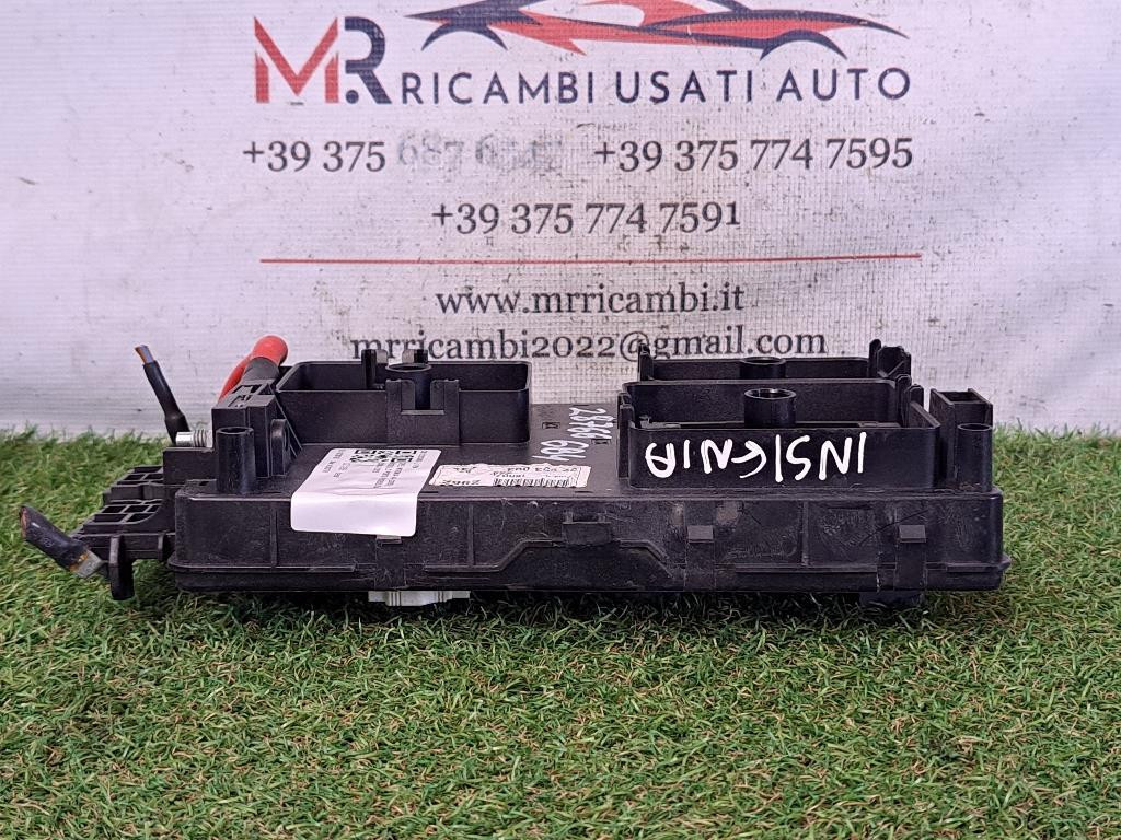 box contenitore porta fusibili OPEL Insignia Berlina