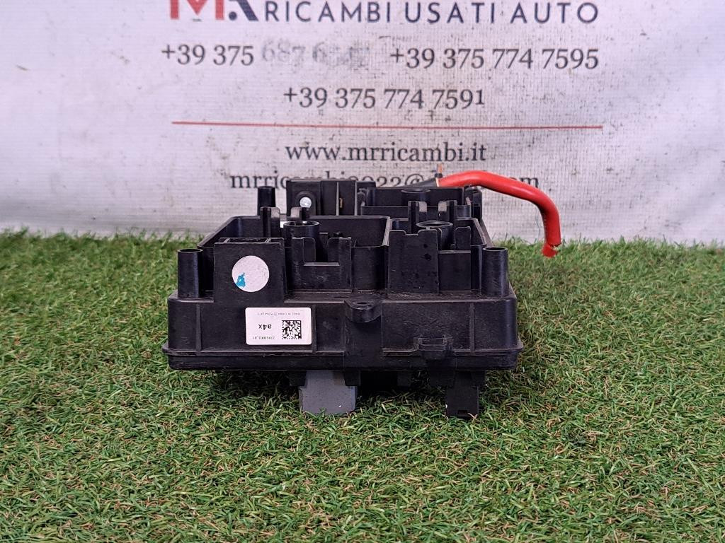 box contenitore porta fusibili OPEL Insignia Berlina