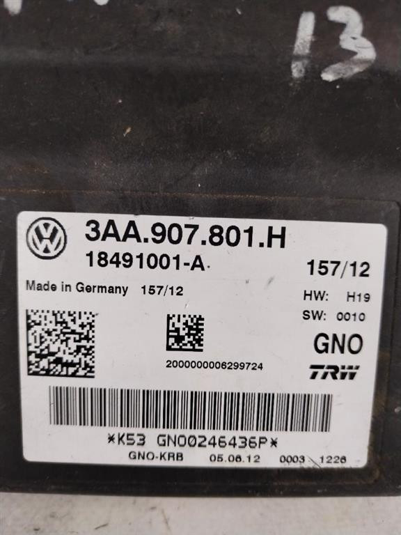 Centralina freno stazionamento VOLKSWAGEN Passat Berlina 5° Serie