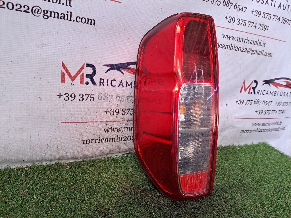Stop fanale Posteriore Sinistro NISSAN Navara Serie (05>15)