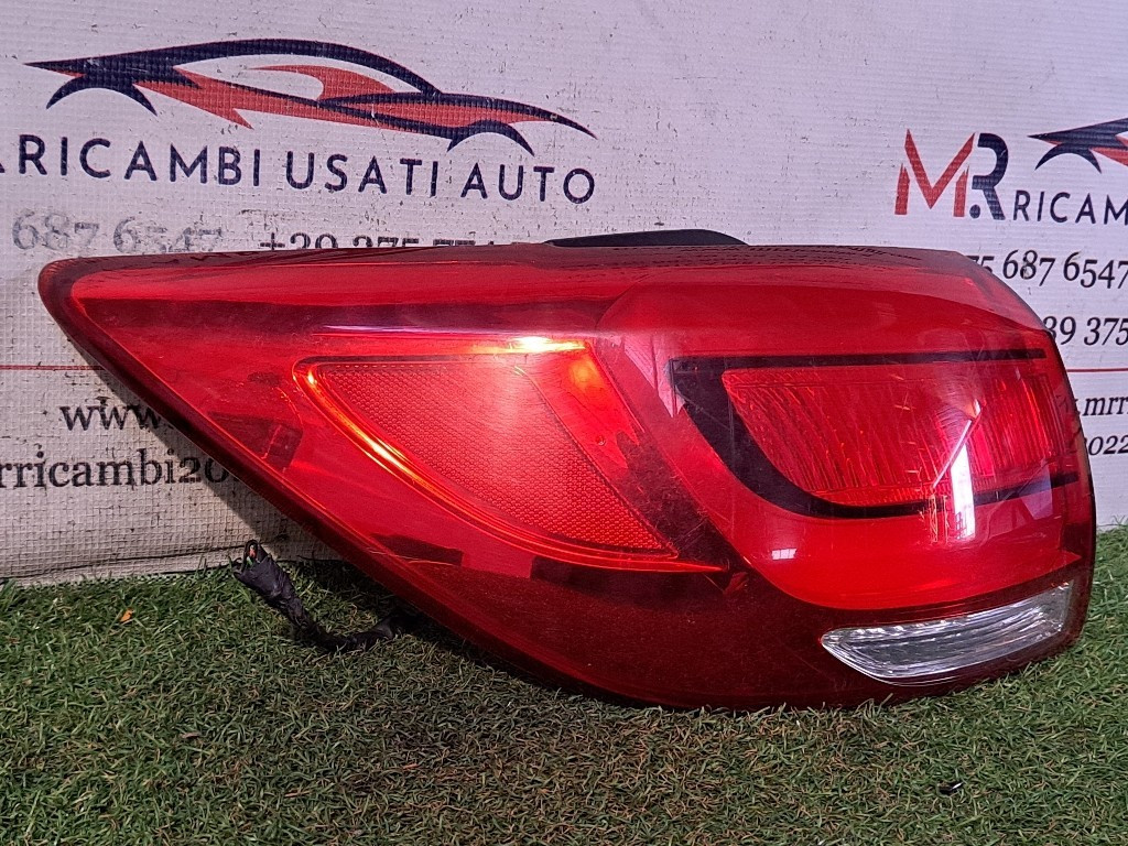 Stop fanale Posteriore Sinistro KIA Sportage Serie (10>16)