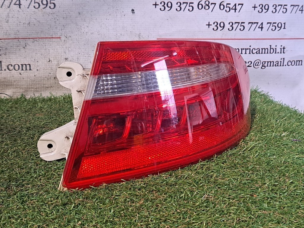 Stop fanale posteriore a LED Destro JAGUAR XE Serie (X760) (15>)