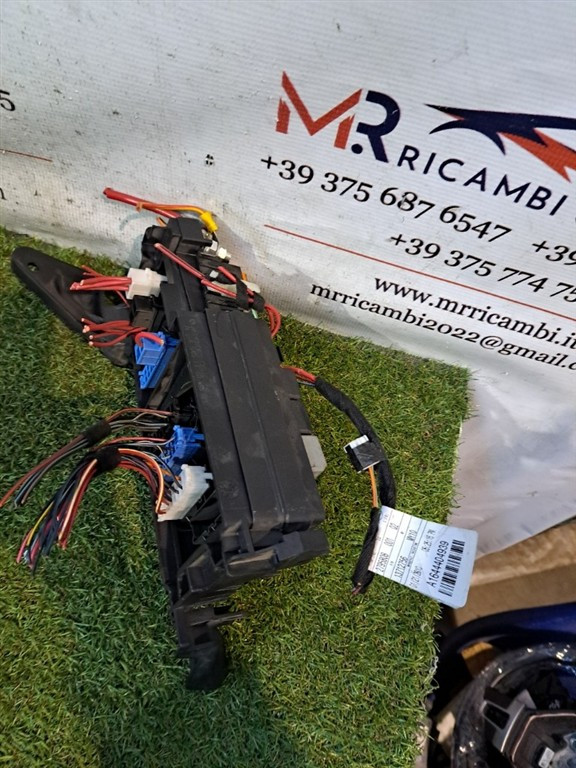 box contenitore porta fusibili MERCEDES ML W164 3° Serie