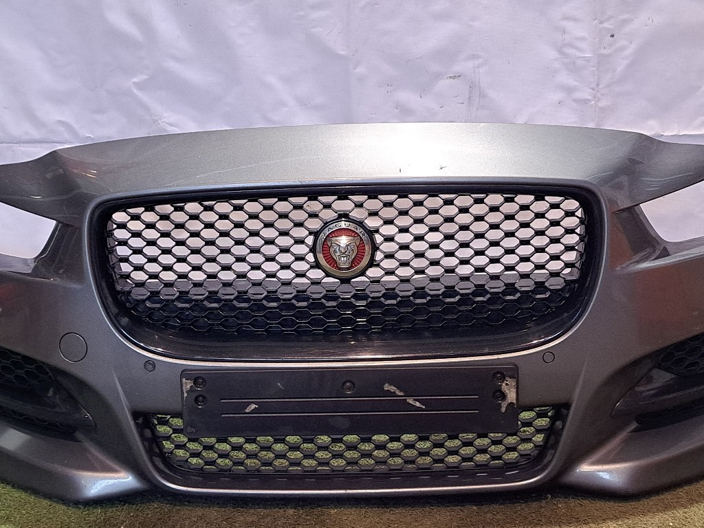 Paraurti Anteriore Completo JAGUAR XE Serie (X760) (15>)