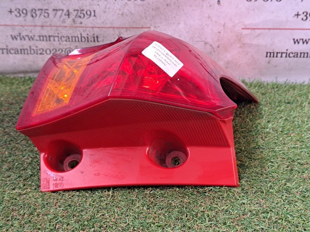 Stop fanale Posteriore Sinistro TOYOTA Auris Station Wagon (E180) (13>18)