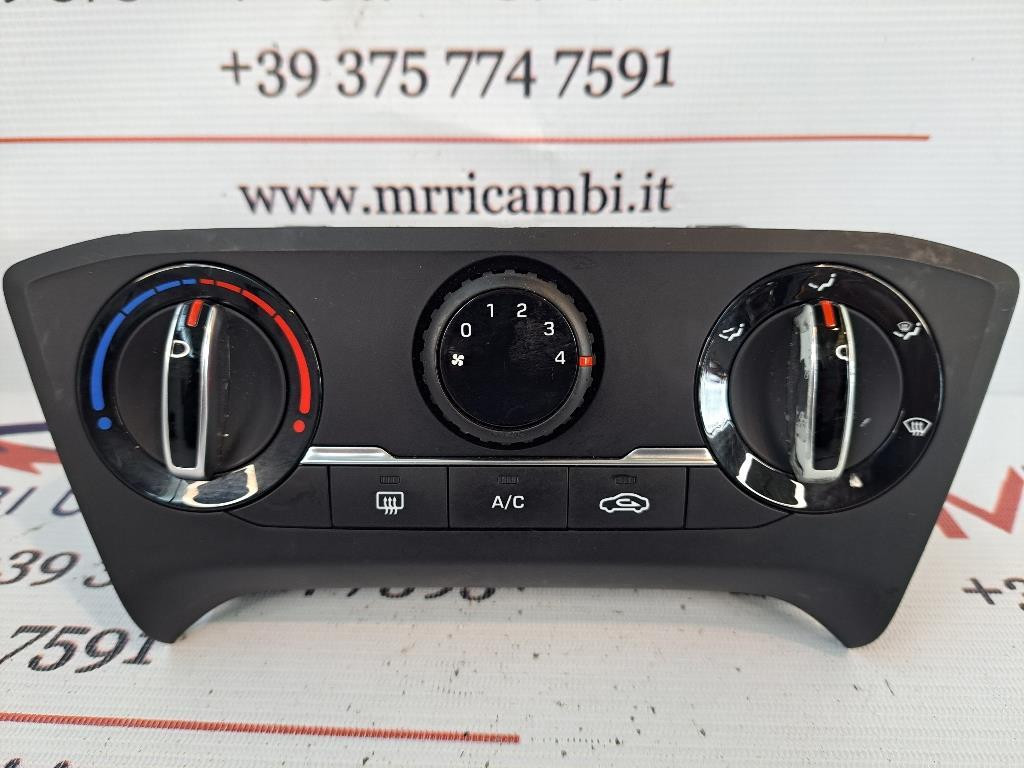 Comandi Clima HYUNDAI i20 Serie (12>18)