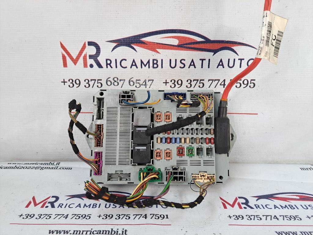 box contenitore porta fusibili JAGUAR XF Serie (08>11)