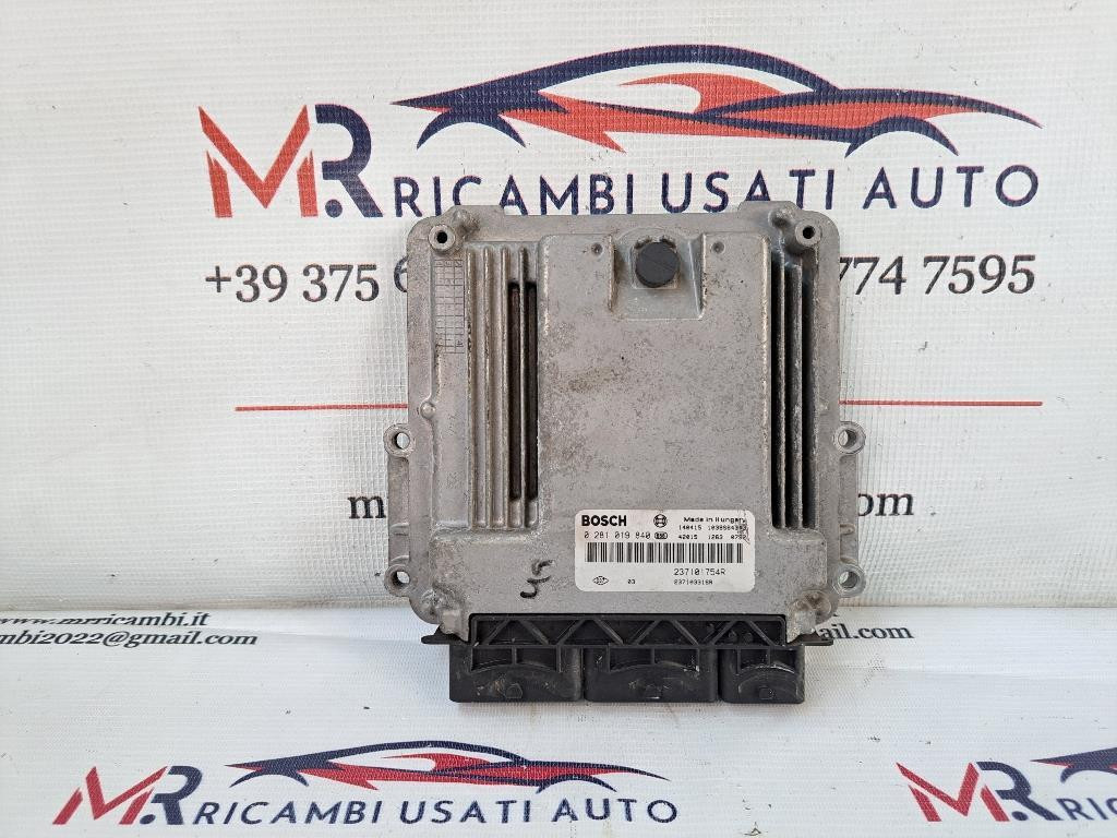 Centralina ECU OPEL Vivaro Serie  (A) (06>14)