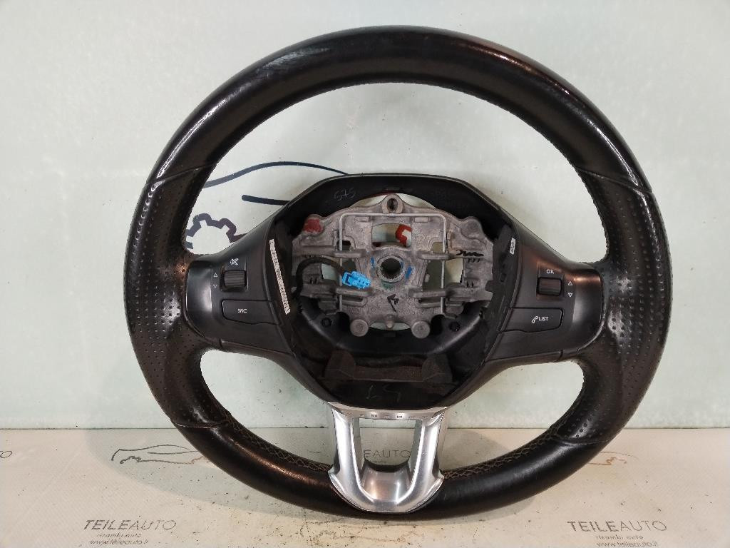Volante PEUGEOT 208 Serie (12>19)