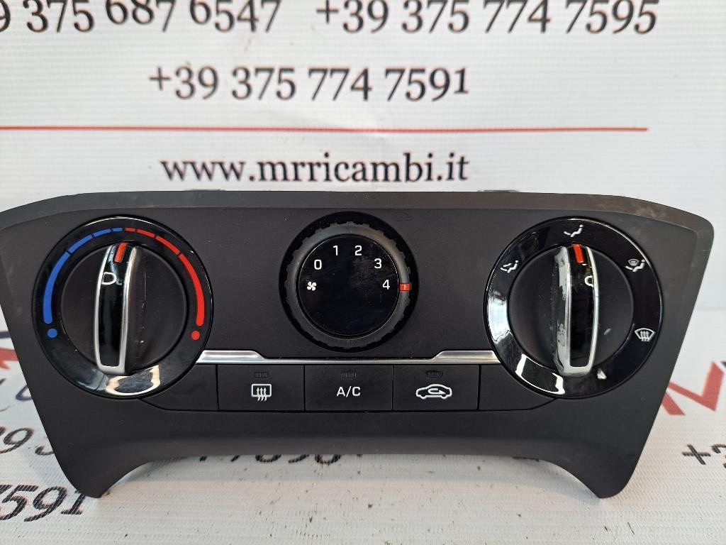 Comandi Clima HYUNDAI i20 Serie (12>18)
