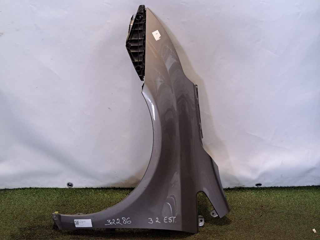 Parafango Anteriore Sinistro TOYOTA Avensis Berlina 3° Serie